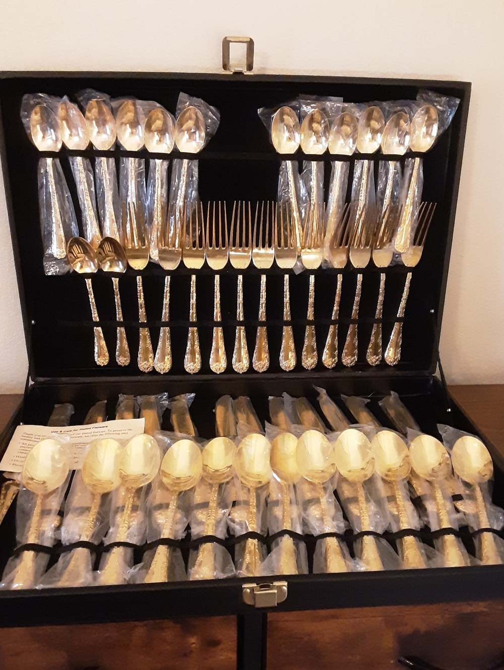 Vintage Wm Rogers & Son Golden Enchanted Rose Flatware 22K Gold Plated Set